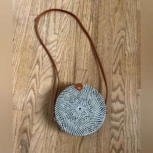 Straw purse with cute details